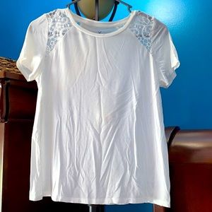 American Eagle- Soft & Sexy T-shirt